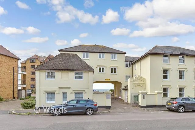Castle Road, Sandgate, CT20, photo 1