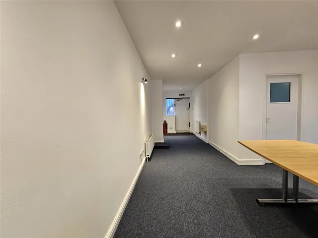 Mansfield Road, Nottingham, NG5, photo 3