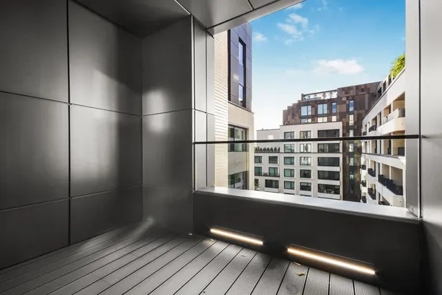 Rathbone Square, Fitzrovia, W1T, photo 3
