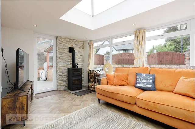 Chadderton Fold, Chadderton, OL1, photo 1