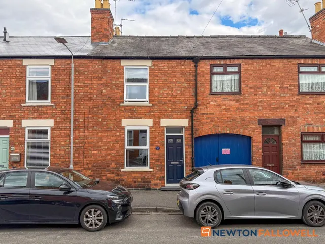 Hatton Gardens, Newark, NG24, photo 1
