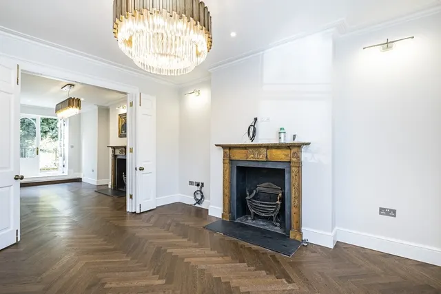 Brompton Square Knightsbridge SW3, photo 1