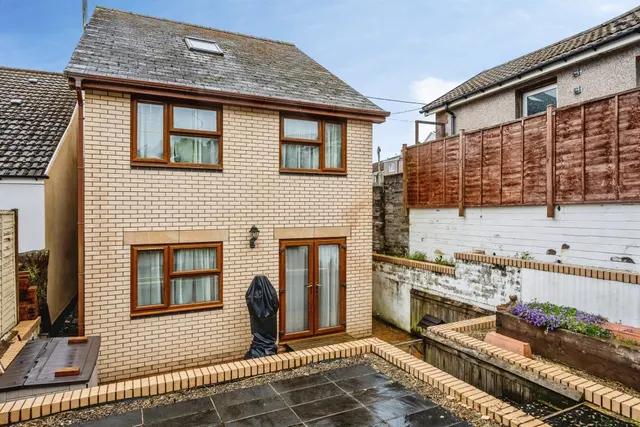 Paget Street, Pontypridd, CF37, photo 1
