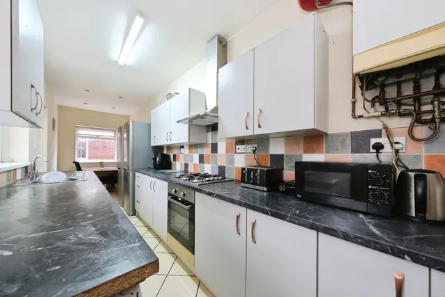 City Road, Nottingham, NG7, photo 3