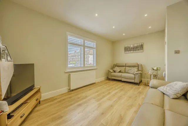 Photo 2 — Northborough Road, London, SW16