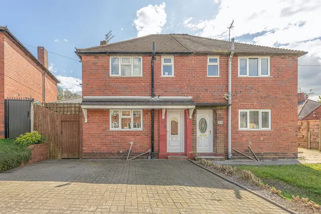 Bedcote Place, Stourbridge, DY8 1LD, photo 1