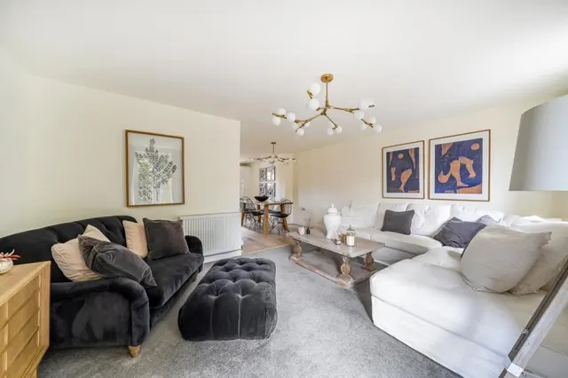 Denman Drive, Newbury, RG14, photo 3