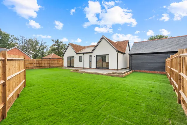 Dunmow Road, Hatfield Heath, CM22, photo 3