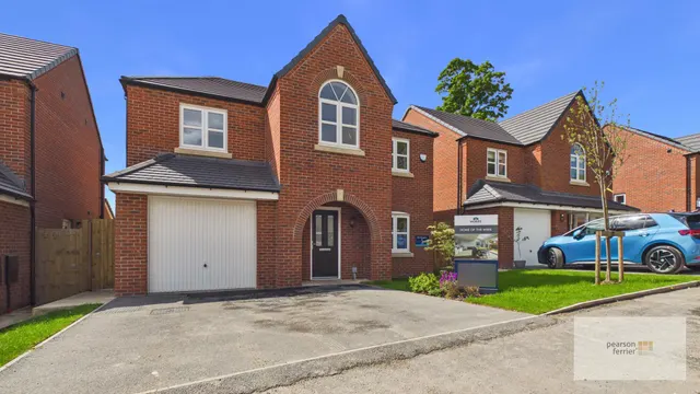 Oaklands Close, Greenmount Manor, BL9, photo 1