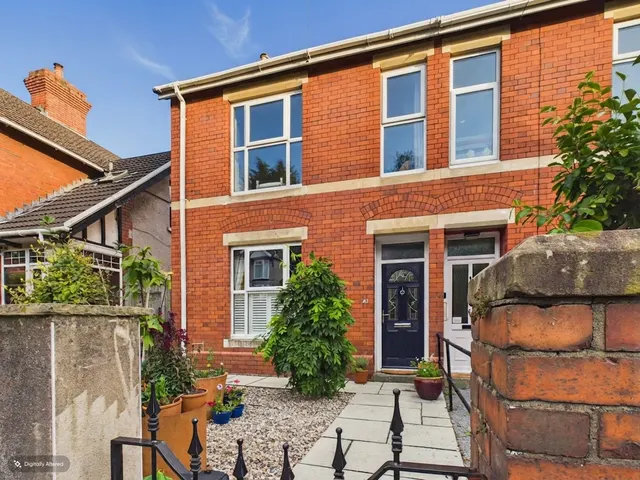 Dillwyn Road, Sketty, Swansea, SA2, photo 1