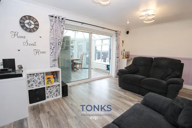 Waterfall Lane, Rowley Regis, B65, photo 3