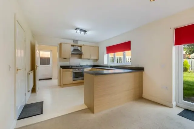 Photo 2 — Windermere Road, Blackpool, FY4 2BX