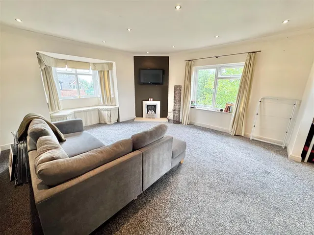 South Street, Alderley Edge, SK9, photo 2