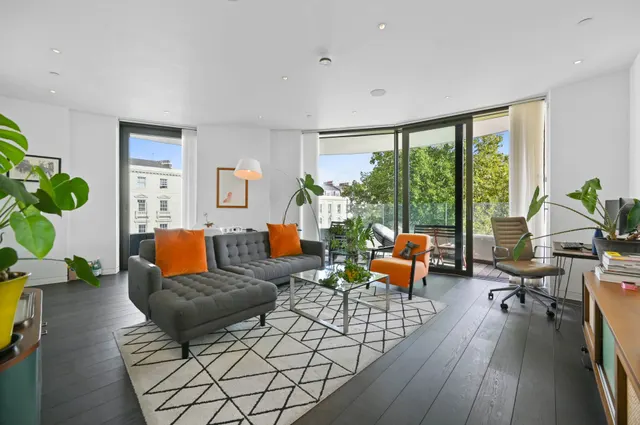 Millbank, Westminster, SW1P, photo 1