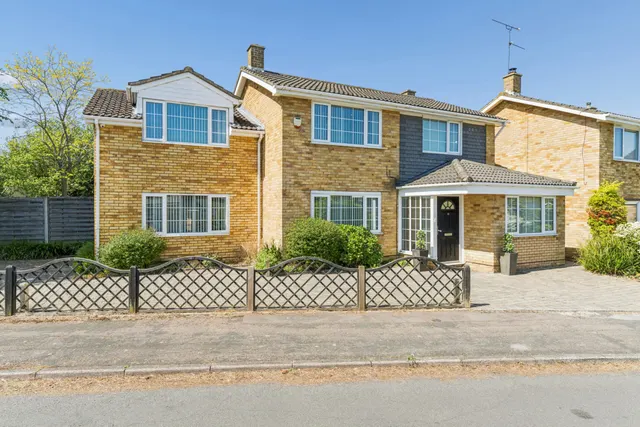 Cromwell Road, Stevenage, SG2, photo 1