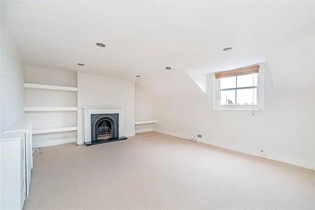 Photo 3 — Queens Road, Twickenham, TW1 4EX