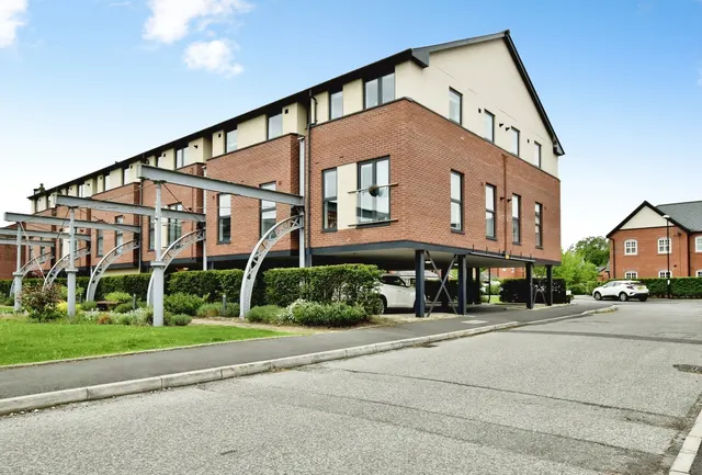 Baskerville Road, Altrincham, Greater Manchester, WA14, photo 1