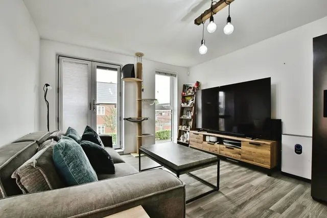 Photo 2 — Baskerville Road, Altrincham, Greater Manchester, WA14