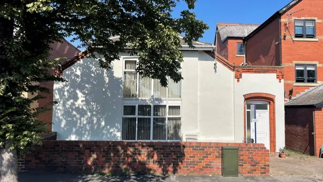 Tennyson Avenue, Bridlington, photo 1