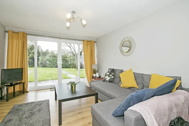 Manor Villas, Atlantic Reach, TR8, photo 2
