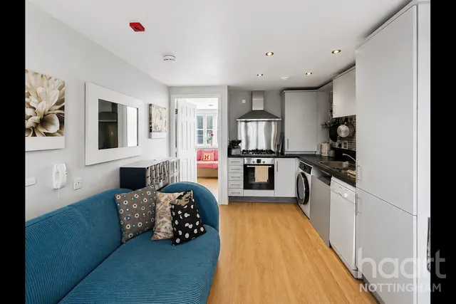 Radcliffe Road, West Bridgford, NG2, photo 3