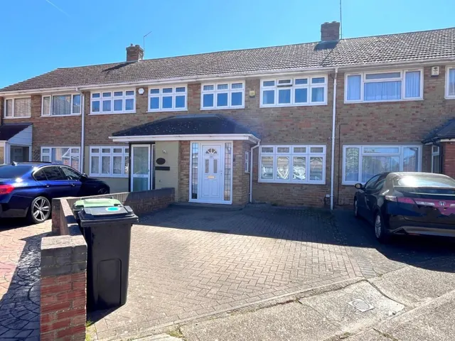 Whinfell Way, Gravesend, DA12, photo 1