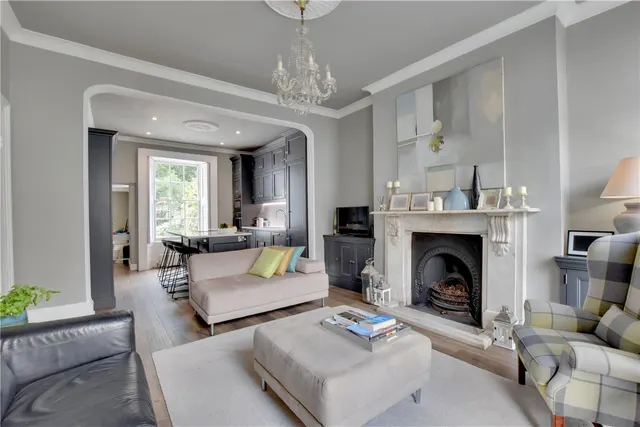 Burney Street, Greenwich, SE10, photo 2