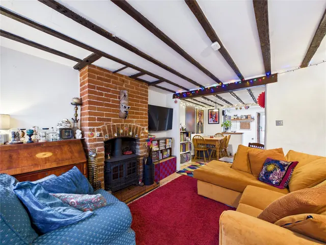East Row, Holbrook, IP9, photo 2