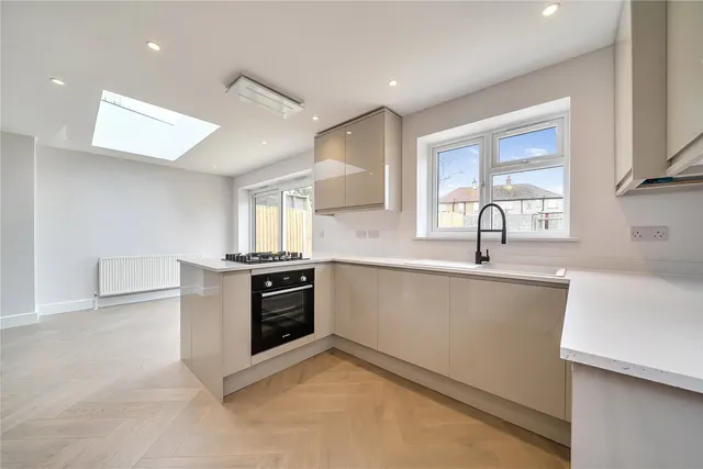 Photo 3 — Chelsfield Lane, Orpington, BR5