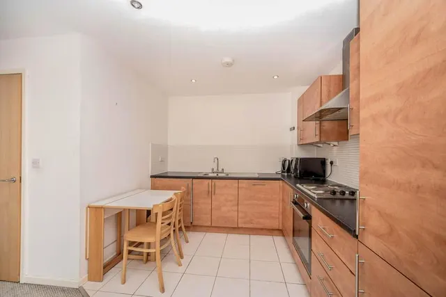 Palgrave Road, Bedford, MK42, photo 2