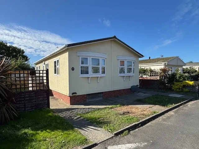 Blue Sky Close, Bradwell, photo 2