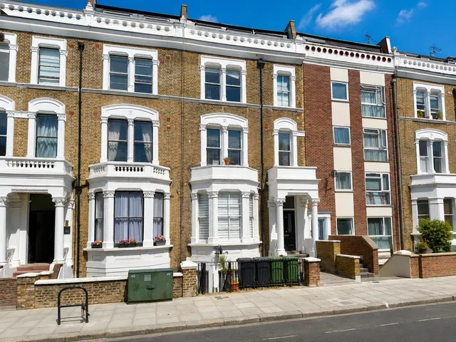 London, W14, photo 2