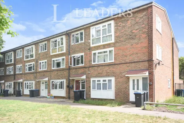 The Hides, Harlow, CM20, photo 1