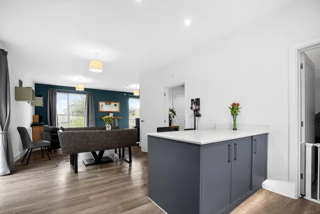 Ceres Place, Calne, SN11, photo 3