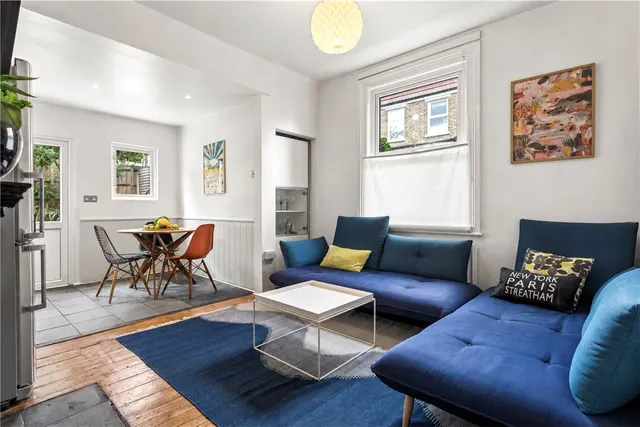 Fallsbrook Road, London, SW16, photo 1