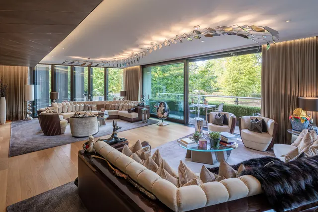 Photo 3 — One Hyde Park, Knightsbridge, London