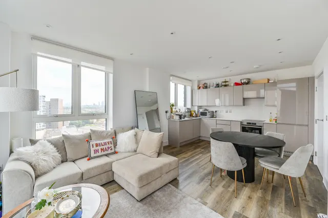 43 Wilson House, 94 York Road, London, photo 1