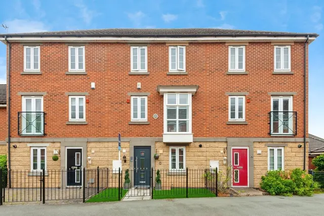 Portland Road, Great Sankey, Cheshire, WA5, photo 1