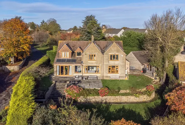 Bath Old Road, Radstock, BA3 3HF, photo 1