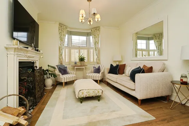 Burford Road, Evesham, WR11, photo 2