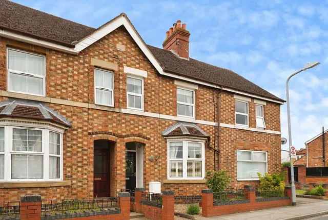 Burford Road, Evesham, WR11, photo 1