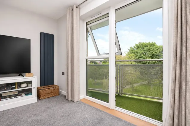 with 2 bedrooms in Waytemore Road, Bishop's Stortford, CM23, photo 3