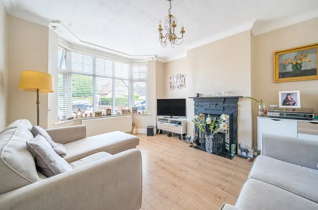 St Thomas's Road, Worthing, BN14, photo 2