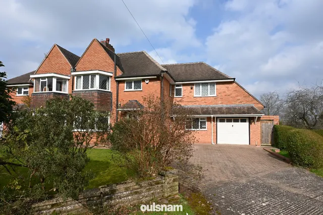 Knighton Road, Bournville Village Trust, Northfield, Birmingham, B31 2EH, photo 1