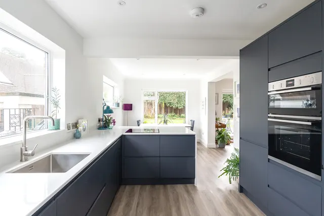 Ridgeway Drive, Dorking, RH4, photo 3