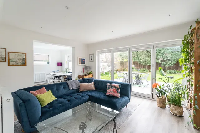 Ridgeway Drive, Dorking, RH4, photo 2