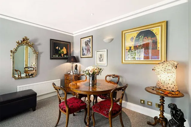 Photo 3 — Grosvenor Road, London, SW1V 3JY