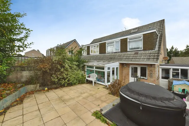 Photo 3 — Wickham Way, Shepton Mallet
