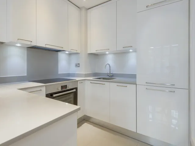 Grove End Road, London, NW8, photo 3