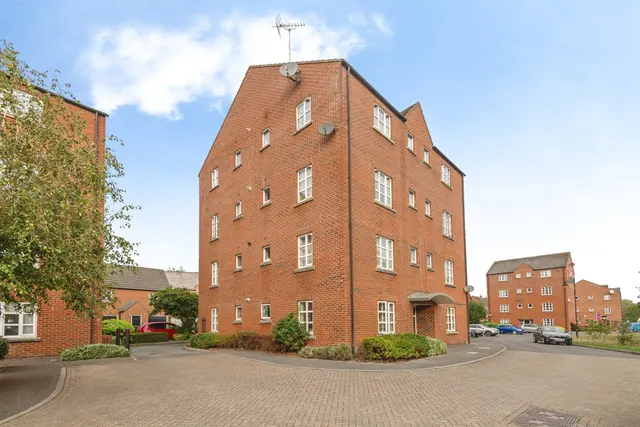 Massingham Park, Taunton, TA2, photo 1